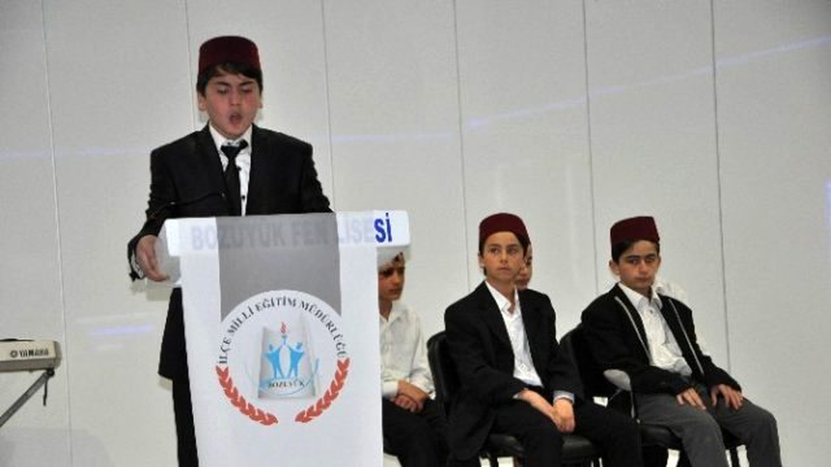 Bozüyük\'te Mehmet Akif Ersoy Anıldı