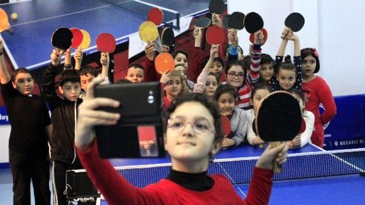 Çek Bi Sporfi" Gönder
