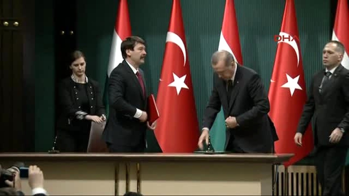 Erdoğan ve Macaristan Cumhurbaşkanından Ortak Basın Toplantısı