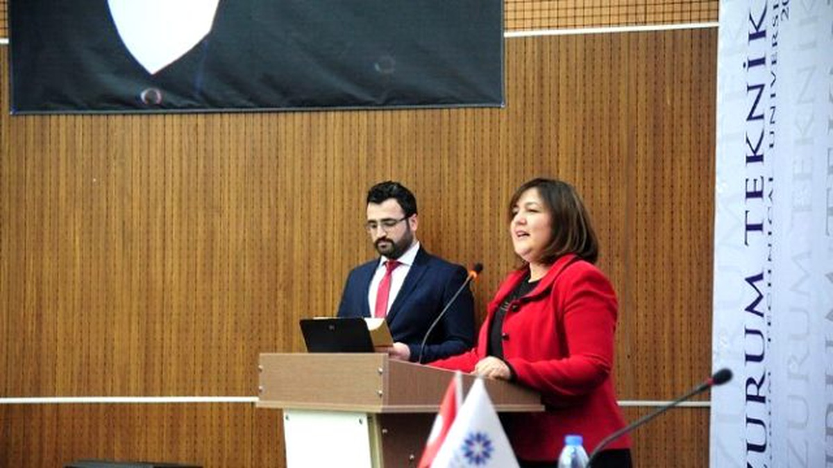 Etü\'de Mesneviden Pedagojik Perspektifler Konferansı