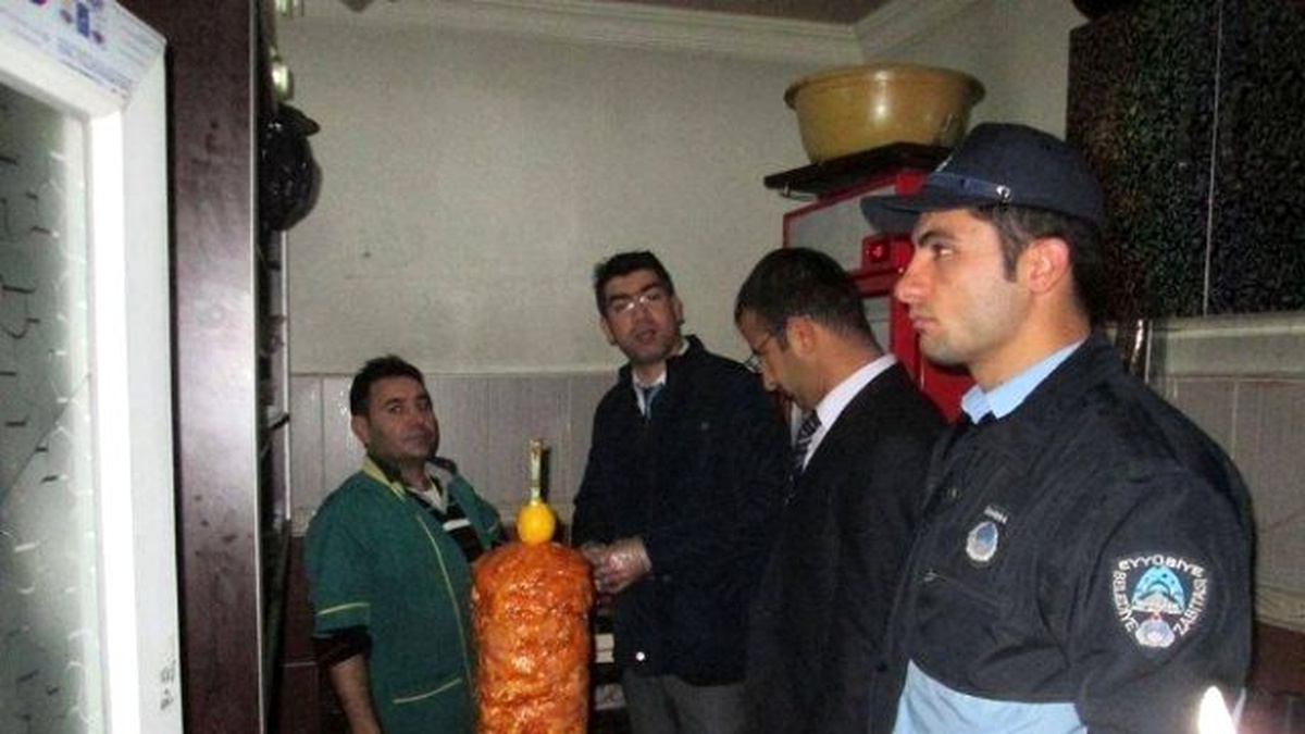 Eyyübiye Belediyesi Zabıta Müdürlüğü Denetimlerini Sürdürüyor