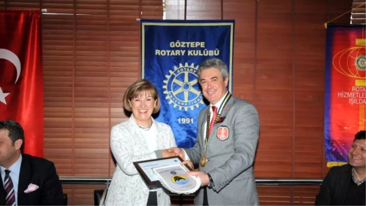 Göztepe Rotary Şerife İnci Eren'i Konuk Etti