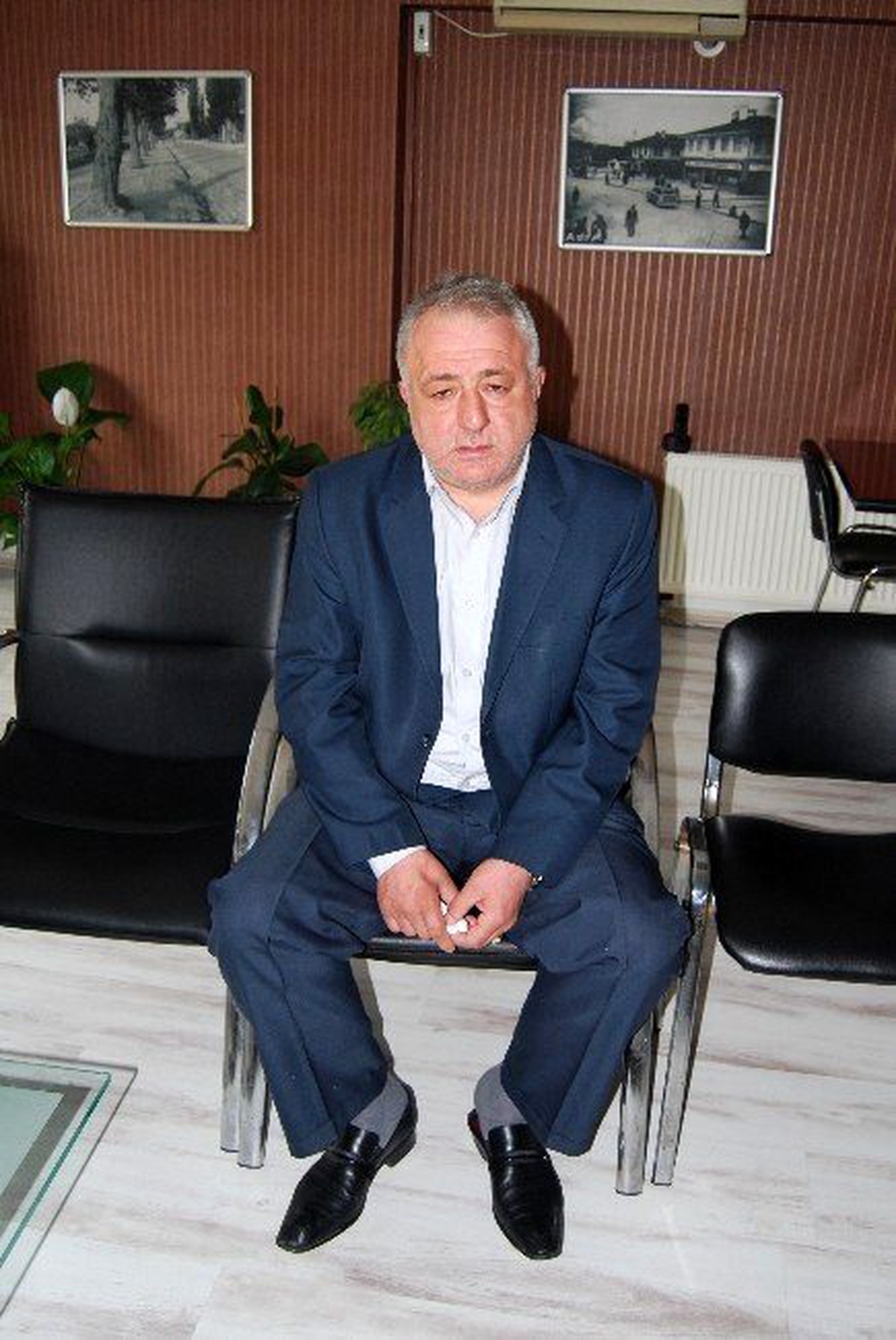 Gözü Yaşlı Baba 2 Gündür Haber Alamadığı Kızını Arıyor