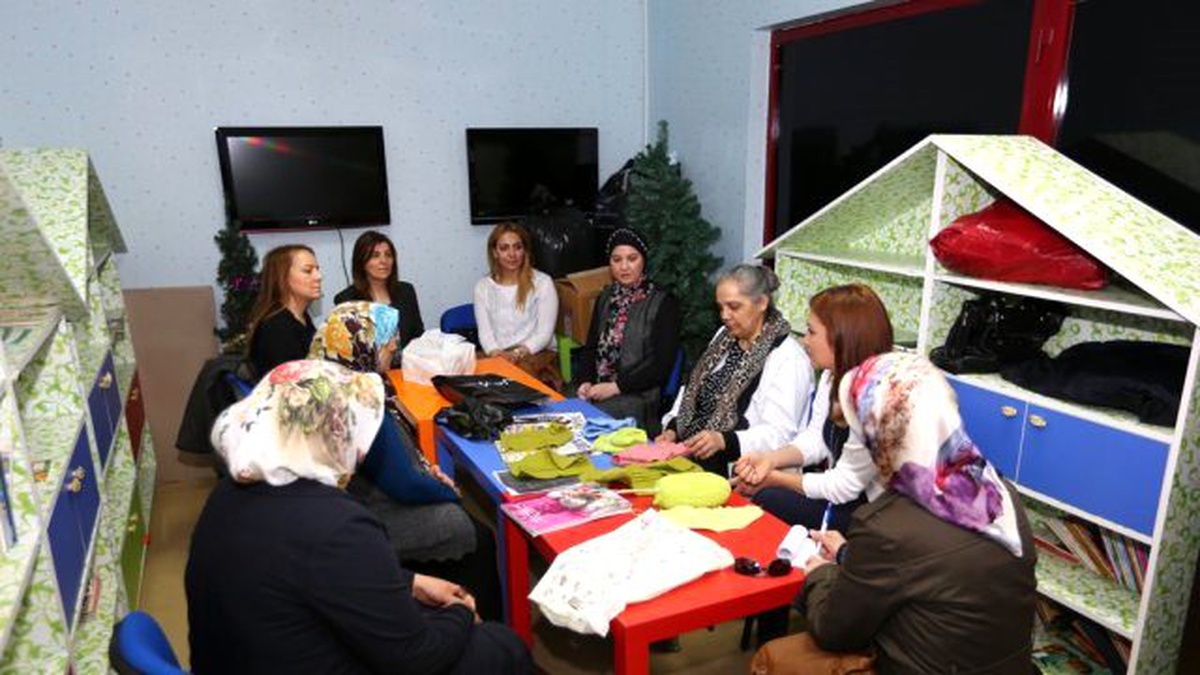 Hasta Annelerine Meslek Öğretiyor