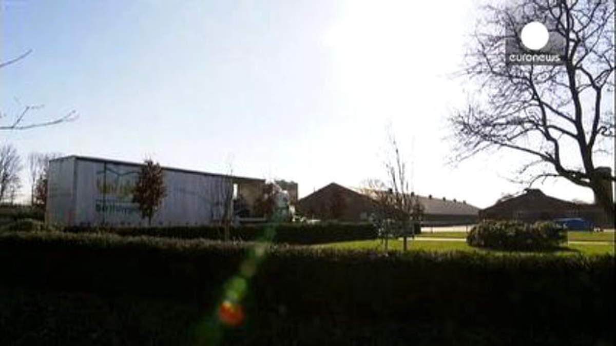 Hollanda\'da Kuş Gribi Nedeniyle 30 Bin Kümes Hayvanı İtlaf Edildi