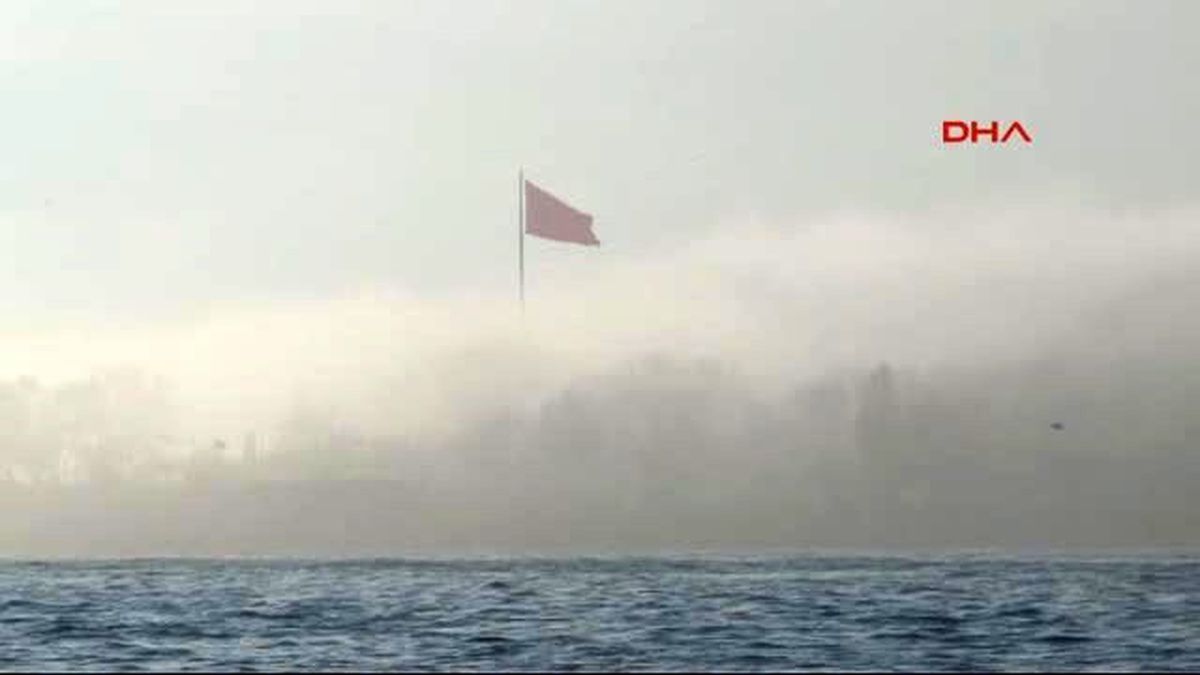 İstanbul\'da Sis Etkili Oluyor