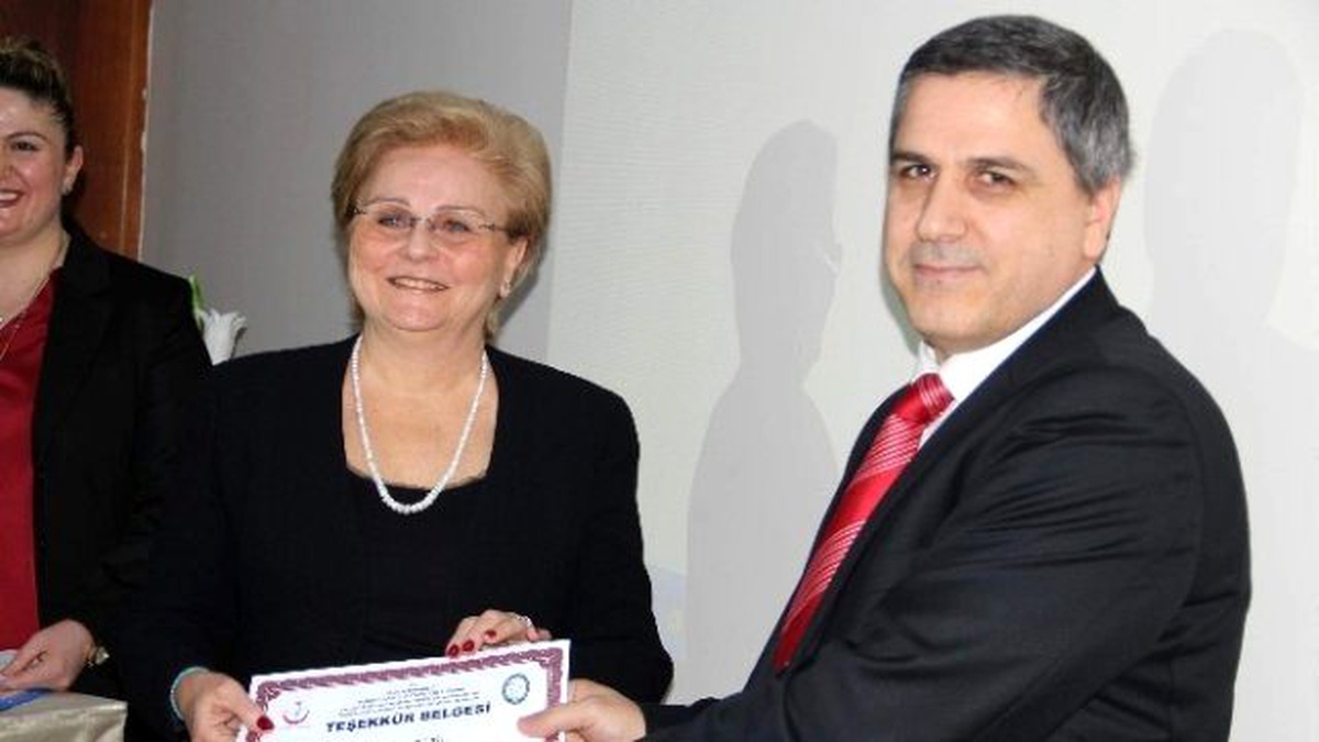 Kadın Doğum Hastanesi\'nden Eski Başhekimlere Teşekkür