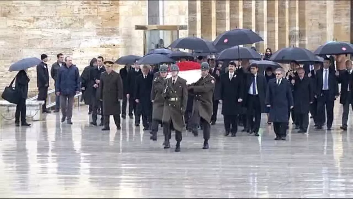 Macaristan Cumhurbaşkanı Ader Anıtkabir'i Ziyaret Etti