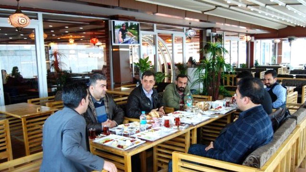 Mavi Düşler Düğün ve Nikah Şekerleri Van\'da Açılıyor