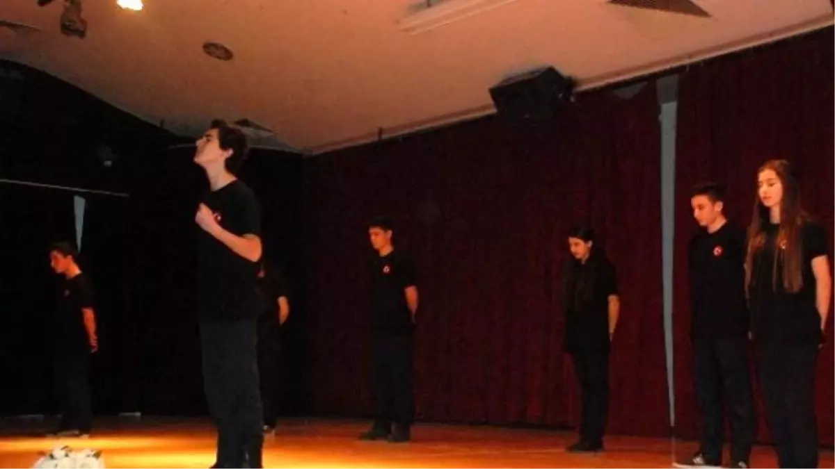 Milli Şair Aliağa\'da Anıldı