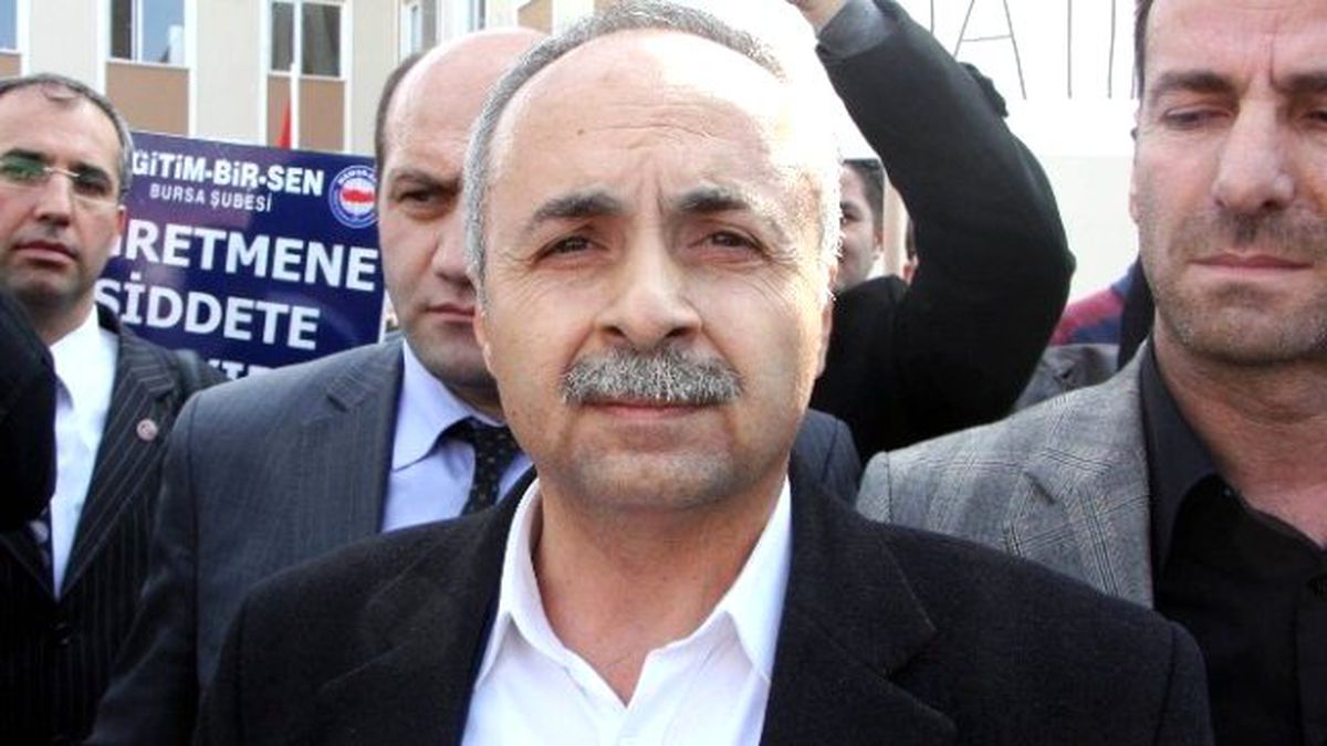 Öğretmenlerden Dayak Eylemi