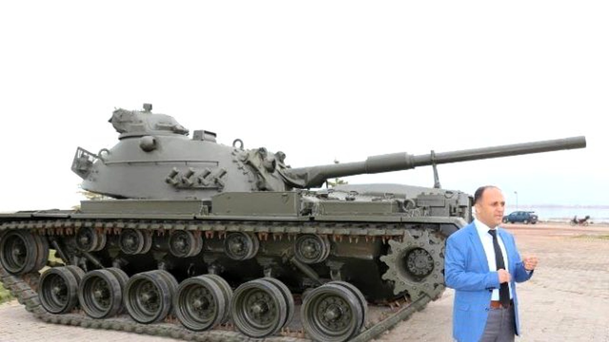Ömrünü Tamamlayan İki Tank Vuslat Parkı\'na Yerleştirildi