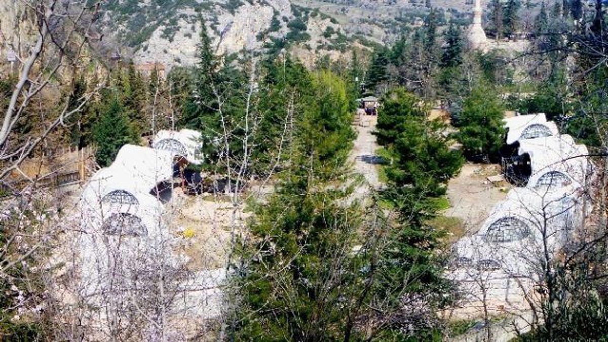 Osmanlı Padişahları Tarih Şeridi" Projesi İnşaatı Tüm Hızıyla Sürüyor