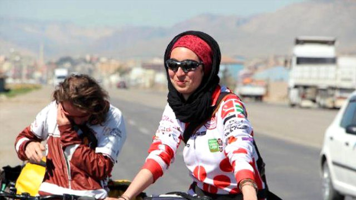 Polonyalı Bisikletçiler Habur\'dan Çıkış Yaptı