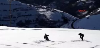 Rize Milli Snowboardcular Petranboard ile Kayamadı