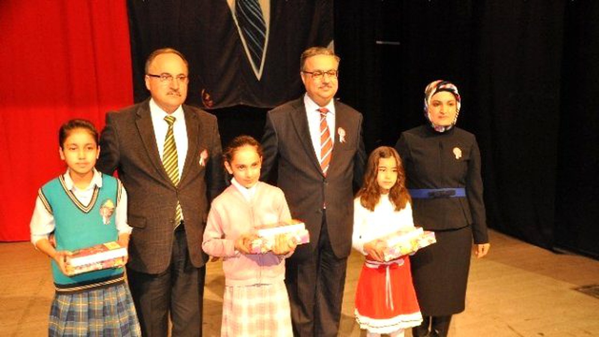 Şırnak\'ta İstiklal Marşının Kabulü Etkinliği