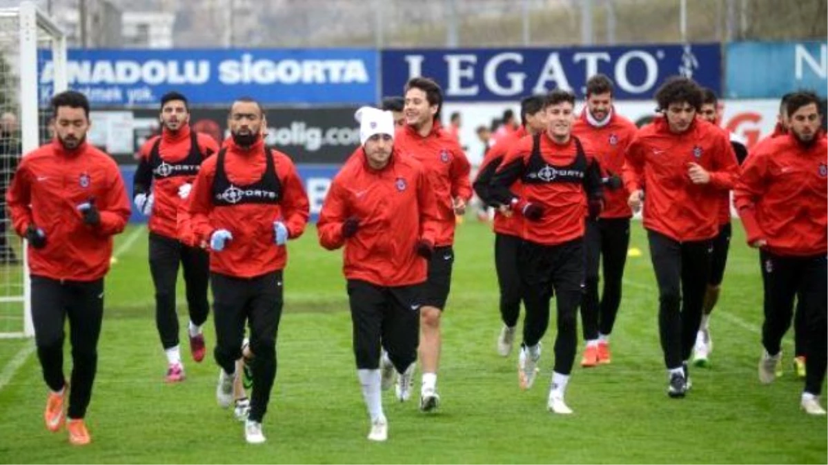 Trabzonspor\'da Gaziantepspor Hazırlıkları Çift İdmanla Sürüyor