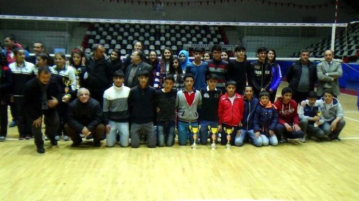 Voleybolda 2014-2015 Sezonu Sona Erdi
