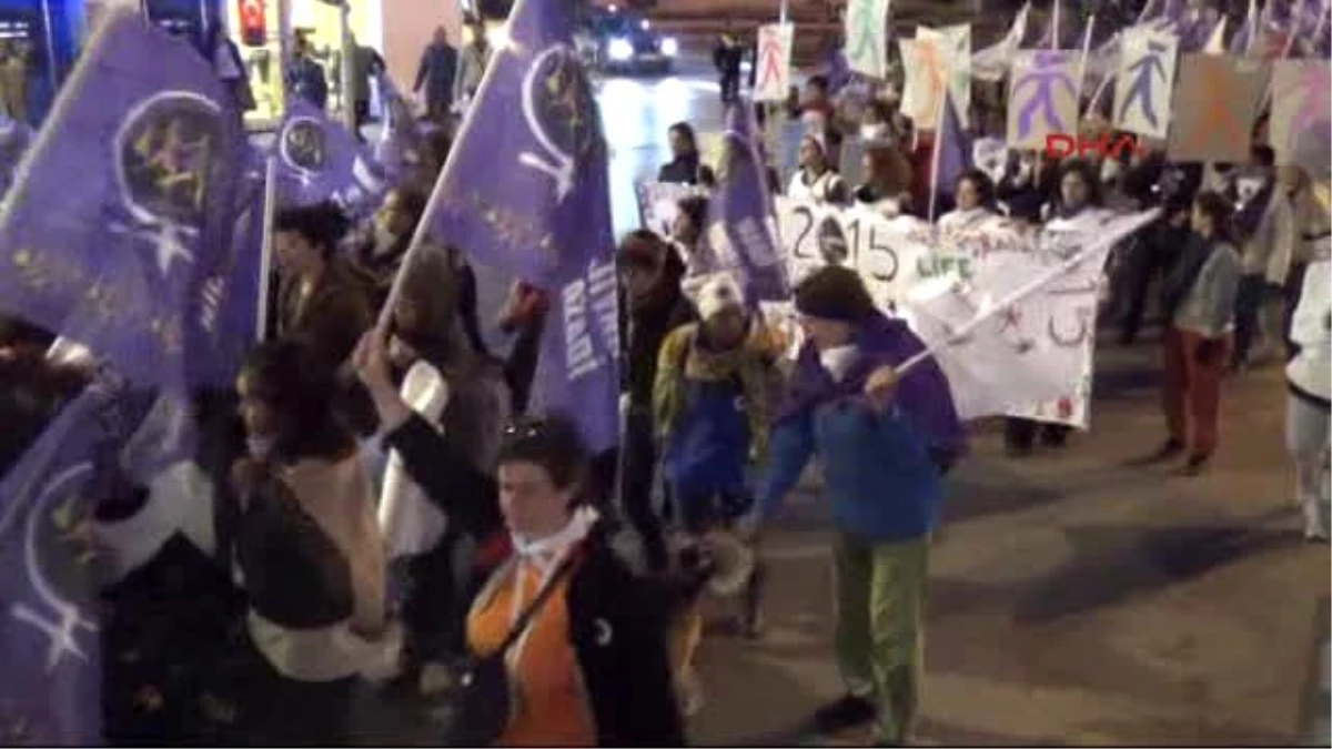 Antalya Dünya Kadınlar Yürüyüşünün Ortak Çağrısı \'Kadına Şiddete Son\' Oldu