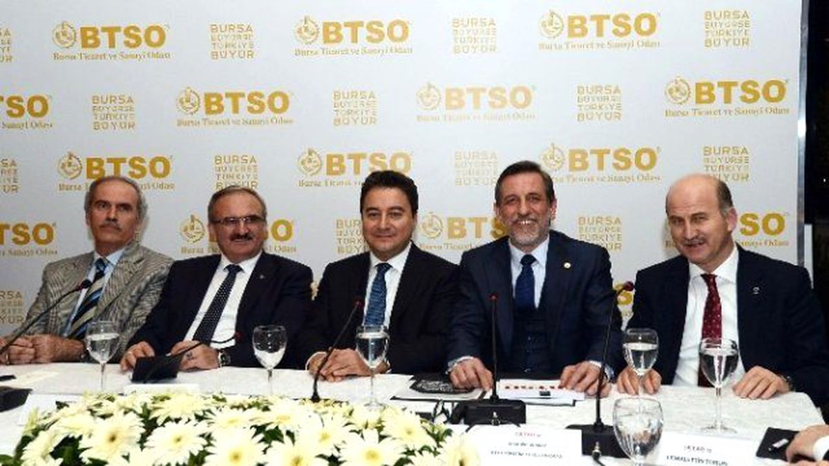 Başbakan Yardımcısı Ali Babacan, Bursa\'da İş Adamlarıyla Buluştu