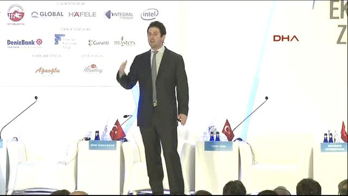 Bursa Uludağ Zirvesi\'nde Konuşan Google Ideas Ceo\'su Cohen Bugün 6 Milyarın Üzerinde Cep Telefonu...