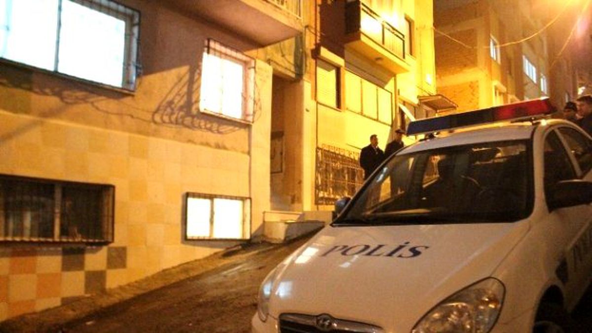 Dayısının Torununu Tabancayla Vurdu Ardından İntihar Etti