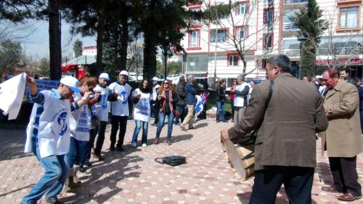 Elazığ\'da Sağlık Sen İşe Devam Ederken, Ses İş Bıraktı