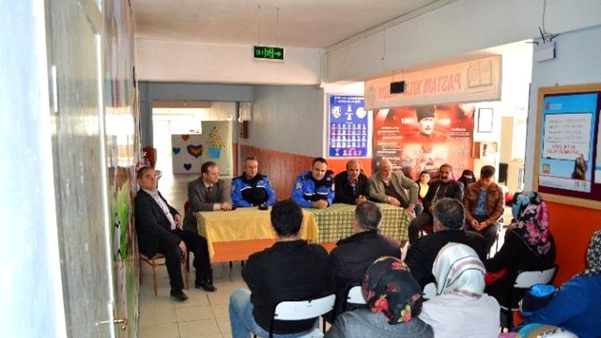 Erzincan Emniyetinden Kazım Karabekir Mahallesi Sakinlerine Saht Toplantısı