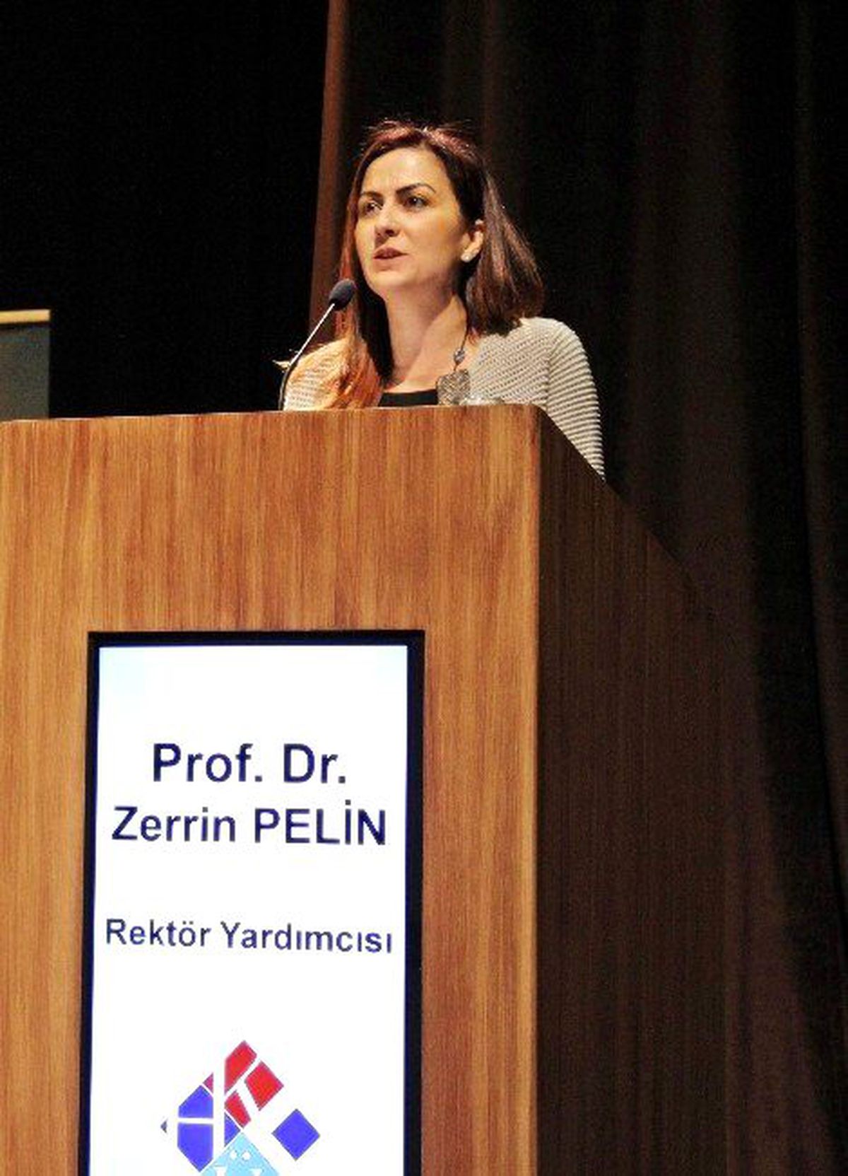 Hkü Rektör Yardımcısından Tıp Bayramı Mesajı