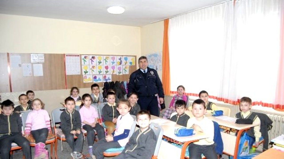 Malkara Polisinden Öğrencilere Trafik Dersi