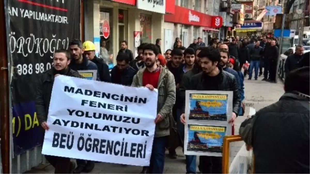 Öğrencilerden Madencilere Destek