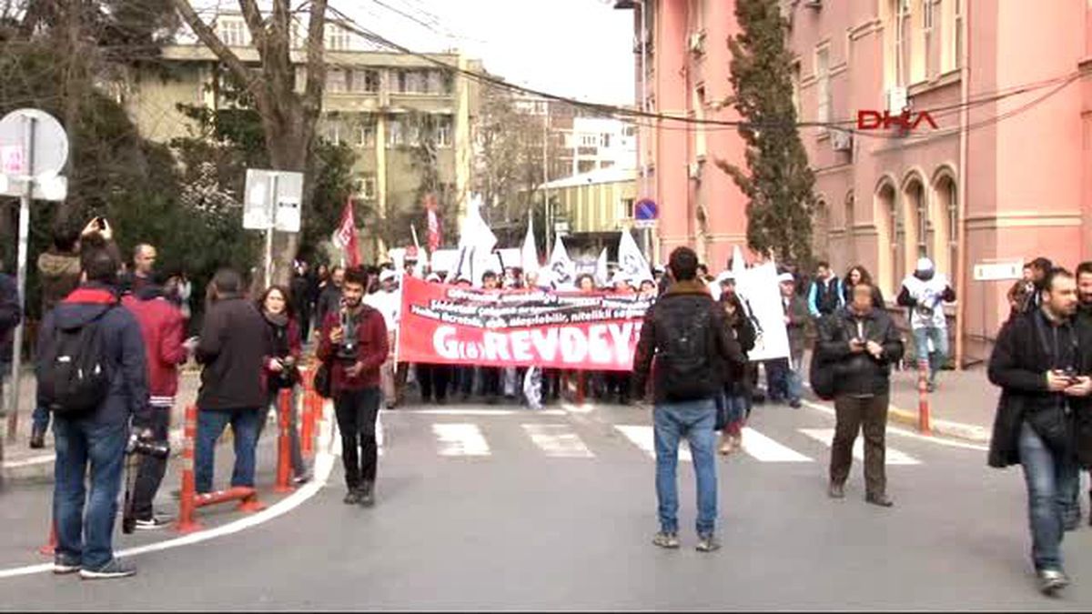 Sağlık Çalışanları Eylemde