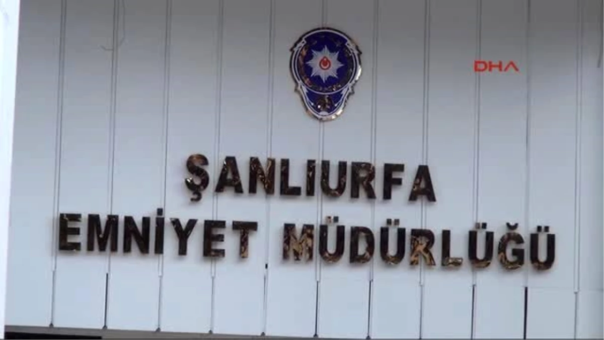 Şanlıurfa Suriyeli Diş Doktoru, Işid\'e Katılan Yabancılara Yardım Ederken, Bilgilerini İse...