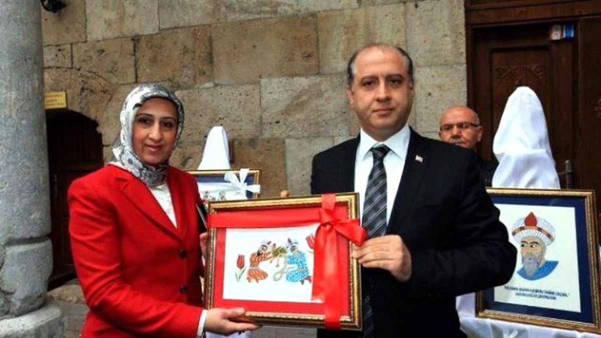 Vali Çomaktekin\'den Tıp Bayramı Mesajı