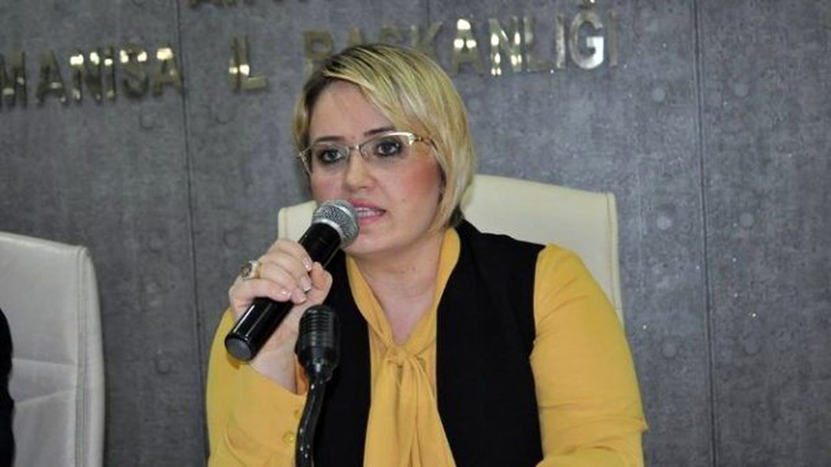 Ak Partili Burak\'tan Tıp Bayramı Kutlaması