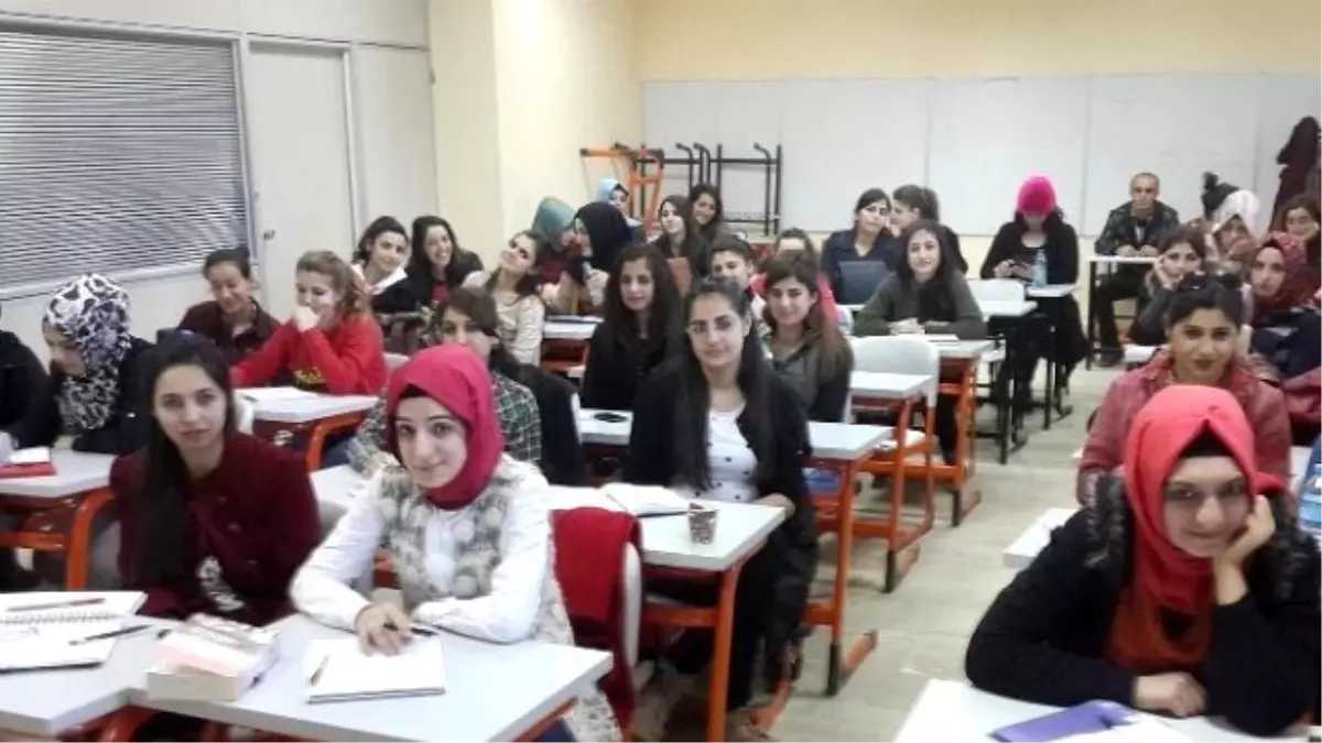 Artuklu Üniversitesi\'nden Öğrencilere Dgs Desteği