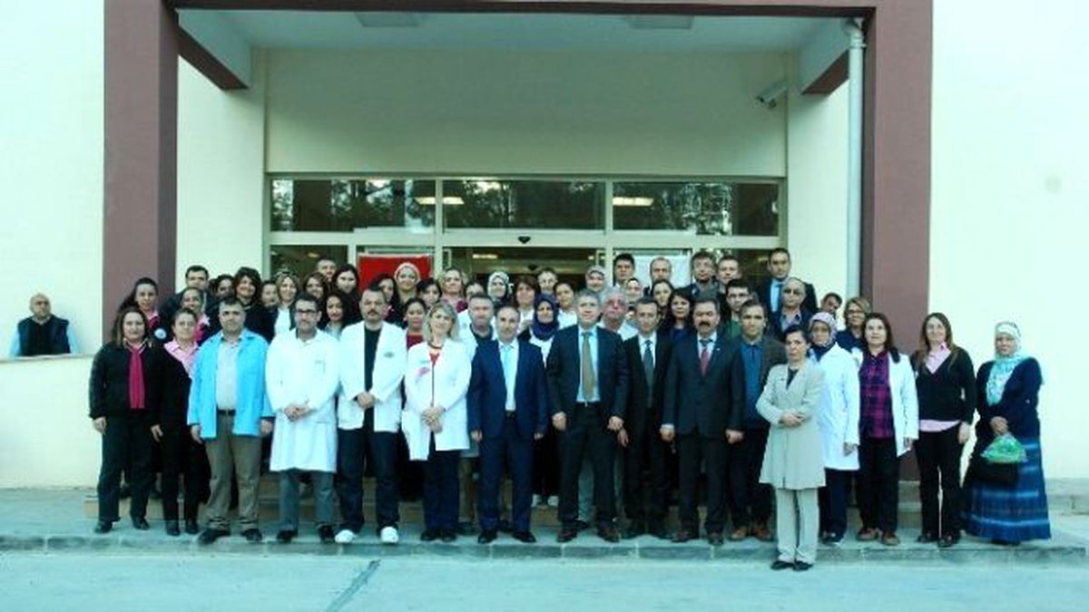 Manavgat Devlet Hastanesi\'nde İlk Tıp Bayramı Kutlaması