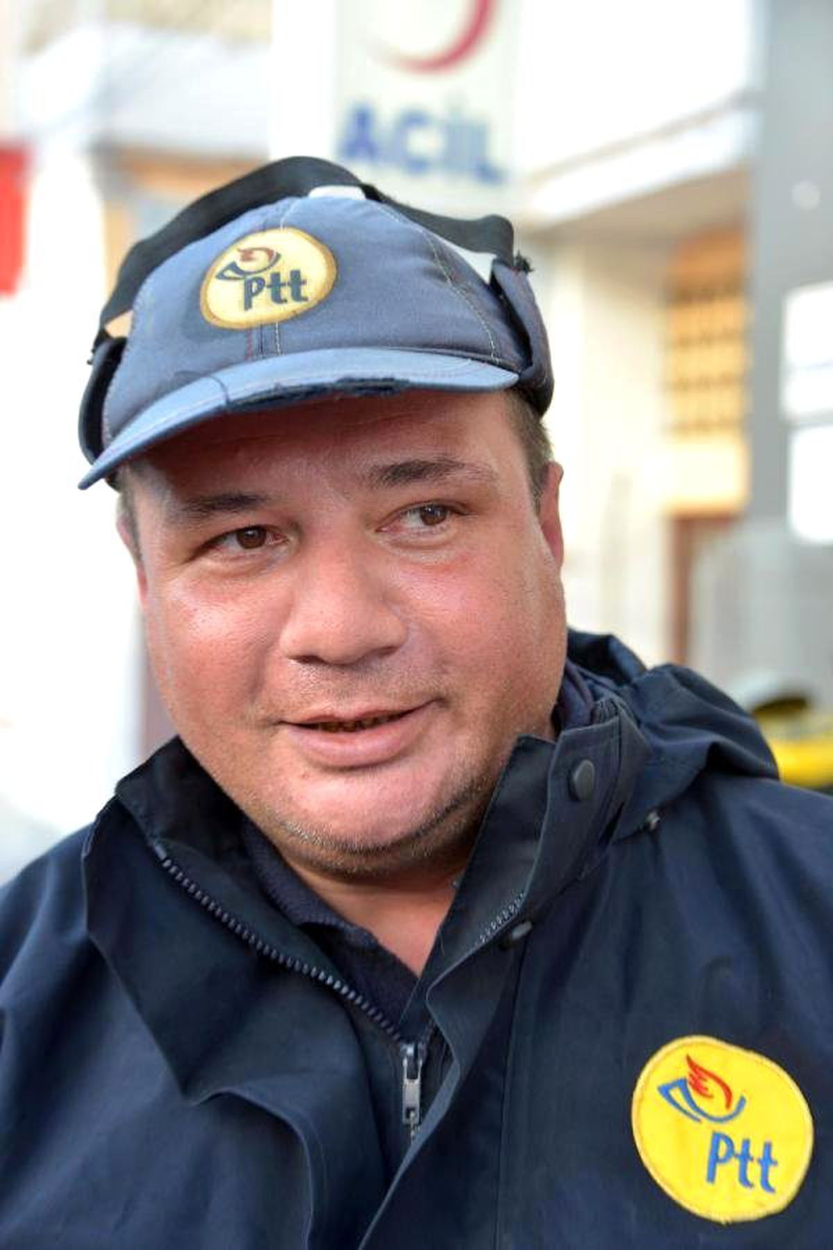 Vatandaştan Postacıya Tebligat Dayağı