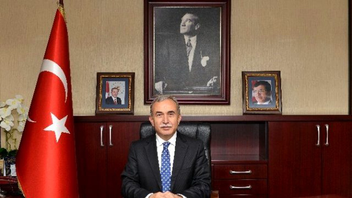 Vali Mustafa Büyük\'ten "Bilinçli Tüketici" Vurgusu