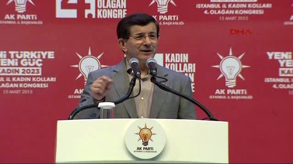Başbakan Davutoğlu\'ndan Bülent Ecevitli Eski Türkiye Göndermesi