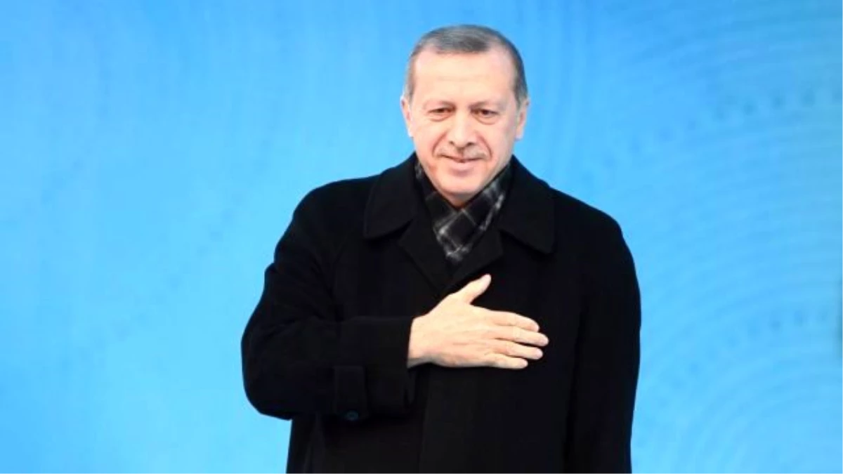 Erdoğan\'a Balıkesir\'de Demba Ba\'yla Özdeşleşen Tezahürat