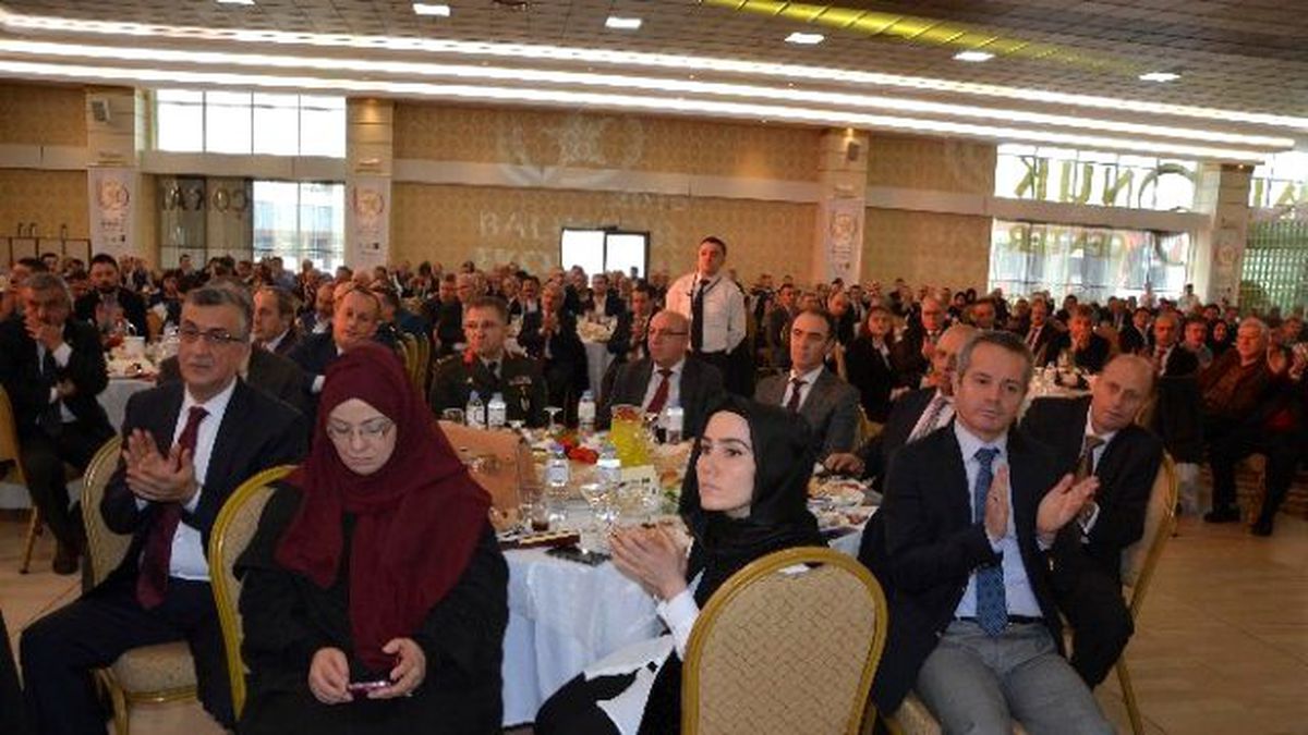 Erdoğan: "Ekonomide Kriz Oluşturmayı, Bizi Birbirimize Düşürmeyi Başaramazlar"