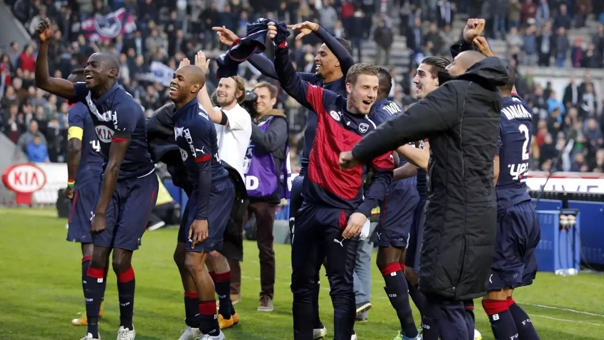 Fransa Ligi: Bordeaux 3-2 Paris Saint-Germain