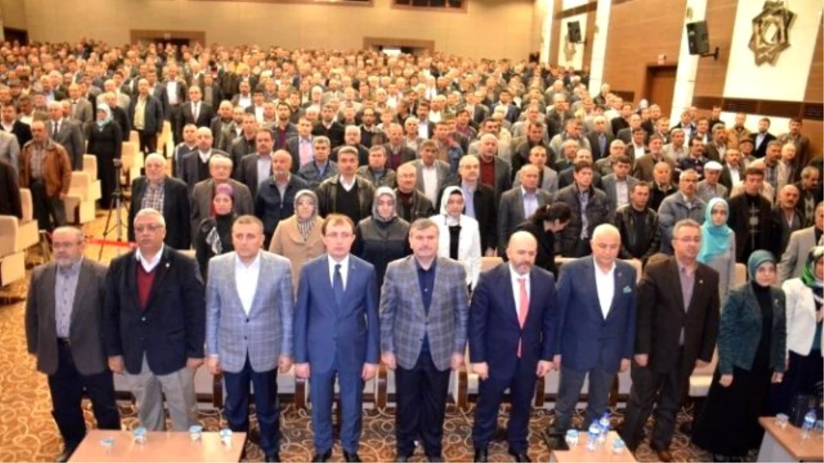 Konya\'da Ak Partili Bin 187 Mahalle Başkanı Toplandı