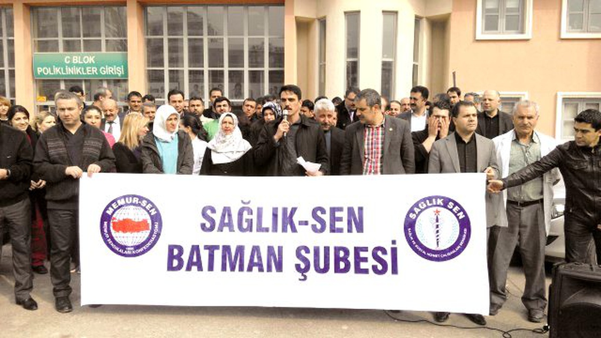 Sağlık Sen, Sağlık Bakanlığını Protesto Etti