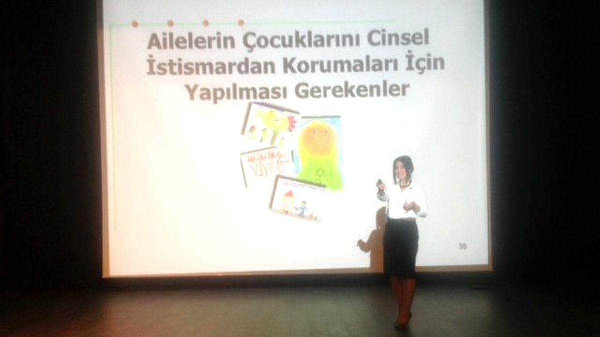 Seminerde "Çocuk ve Ergen Cinselliği" Anlatıldı