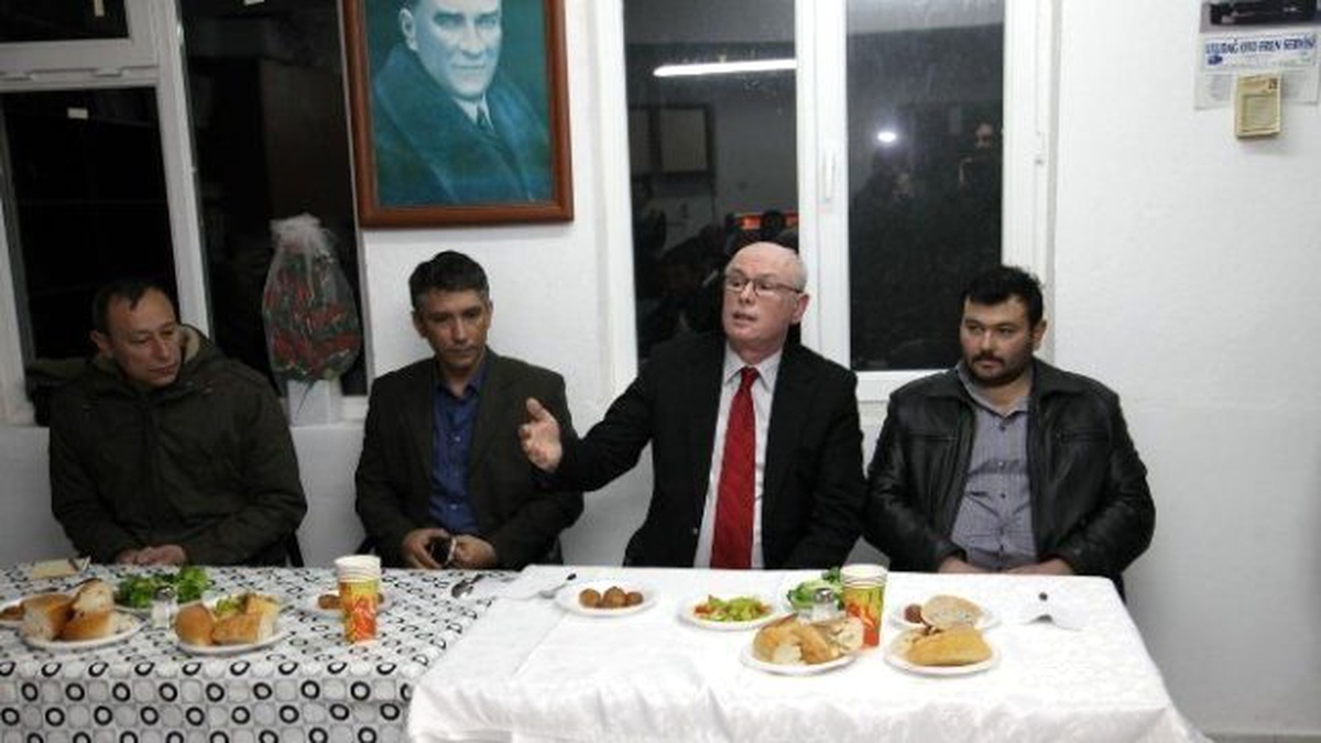 Başkan Kurt Muhtarların İstek ve Beklentilerini Dinledi