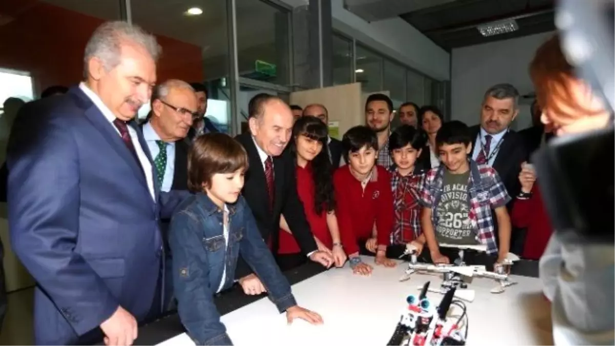 Büyükşehir Belediye Başkanları \'Akıllı Şehircilik\' İçin Başakşehir\'de Toplandı