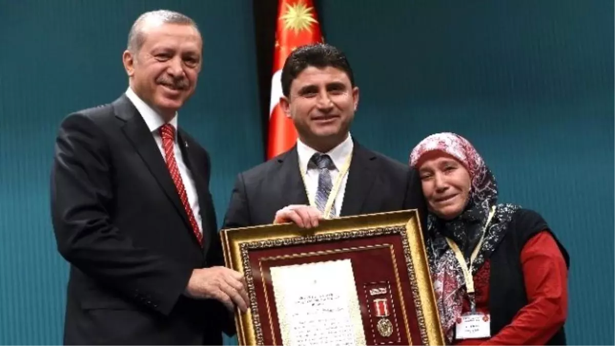 Devlet Övünç Madalyası ve Beratı Tevcihi Töreni