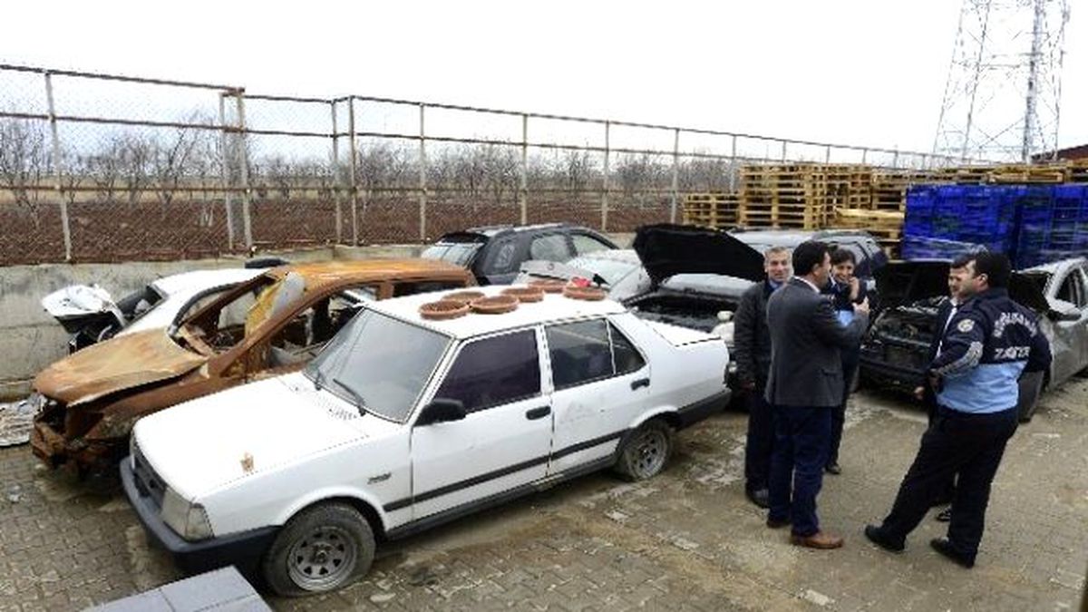 Diyarbakır\'da Hurda Araçlar Kaldırılıyor